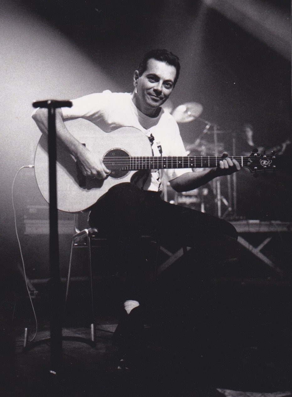 Alain Qu&eacute;guiner - Luthier